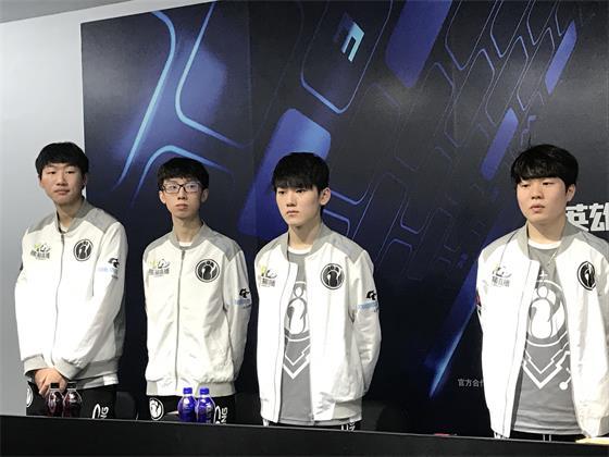 一件容易的 一件容易的