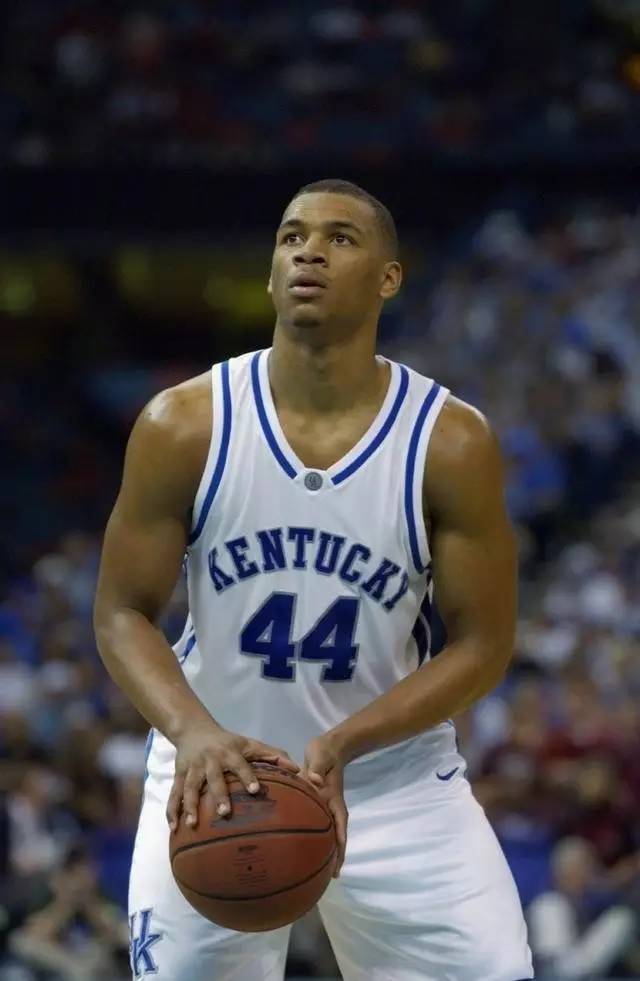 制作精良的 制作精良的